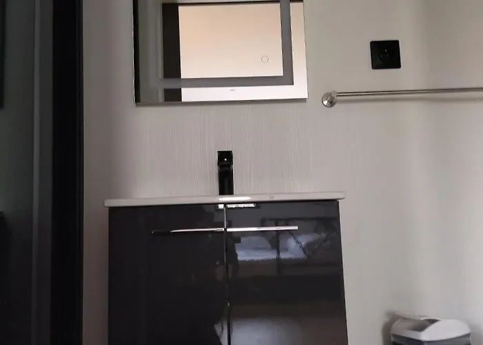 Au Coin Des Lilas - 2 Holiday home