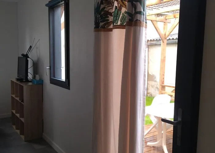 Au Coin Des Lilas - 2 勒芒